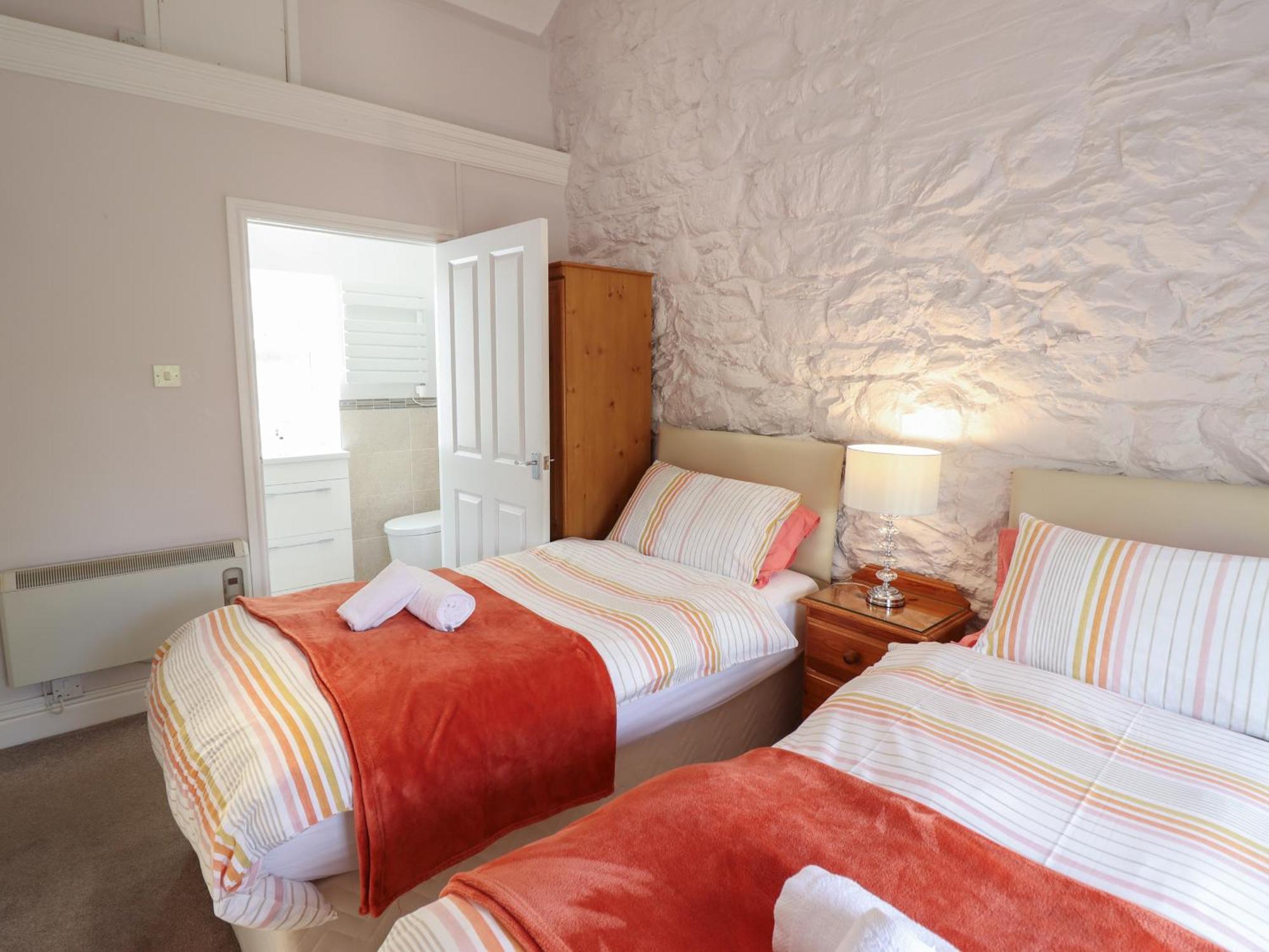 Ty Llaeth Cottage Tywyn Eksteriør bilde
